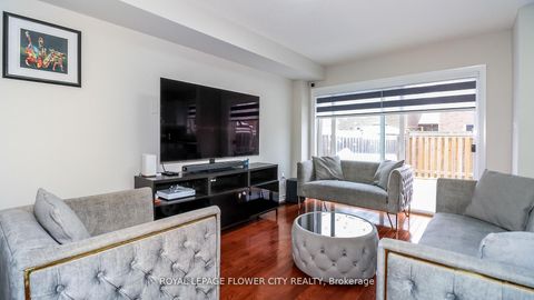 Photo 16 at 72 - 54 Southwoods Crescent, Holly, Barrie