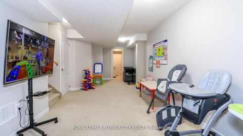 Photo 38 at 72 - 54 Southwoods Crescent, Holly, Barrie