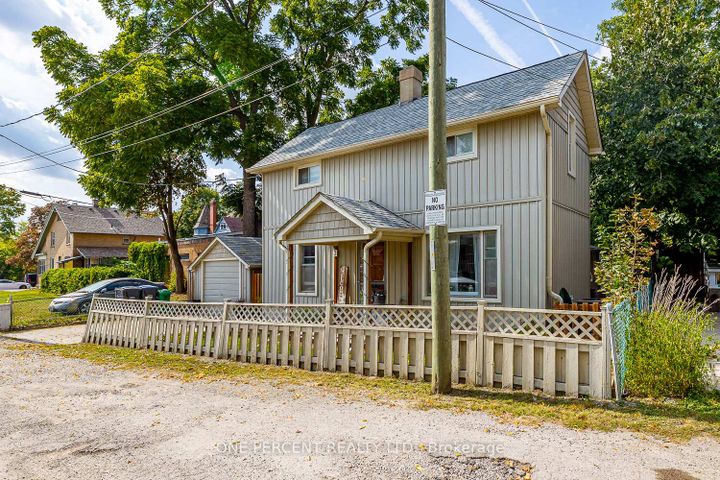 Photo 1 at 3 Bird Avenue, Downtown Brampton, Brampton