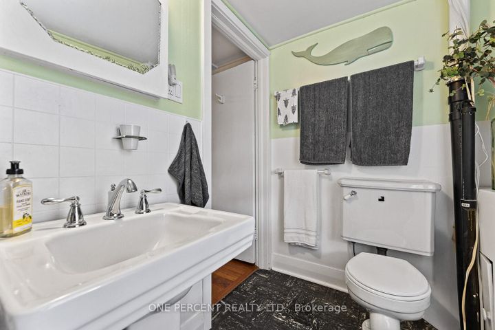 Photo 19 at 3 Bird Avenue, Downtown Brampton, Brampton