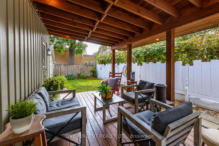 Photo 20 at 3 Bird Avenue, Downtown Brampton, Brampton