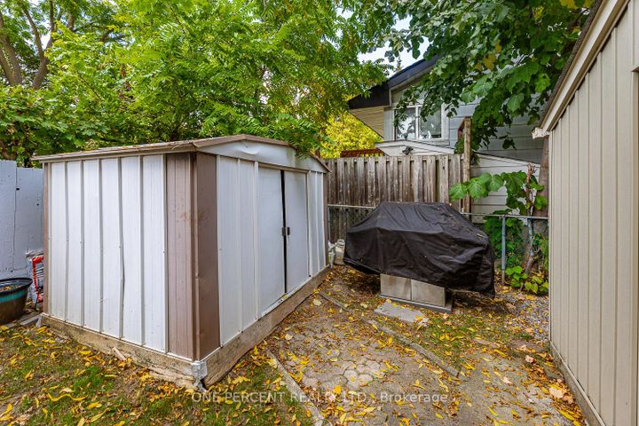 Photo 27 at 3 Bird Avenue, Downtown Brampton, Brampton