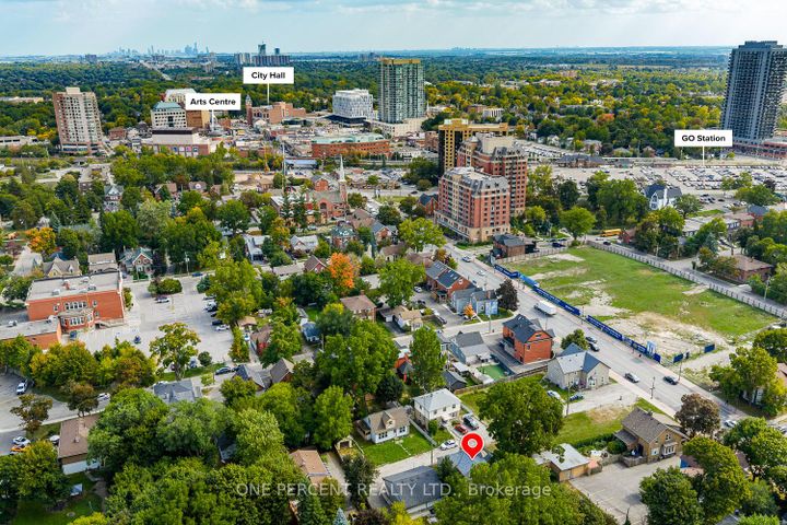 Photo 31 at 3 Bird Avenue, Downtown Brampton, Brampton