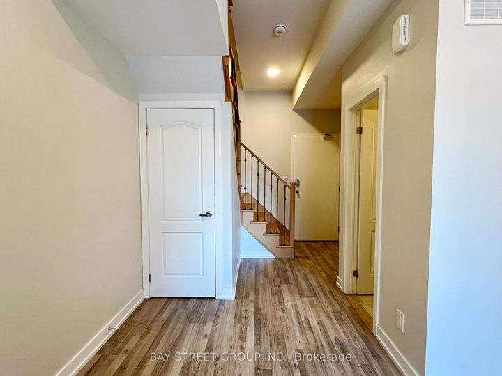 Photo 4 at 13 - 370 Red Maple Road, Langstaff, Richmond Hill