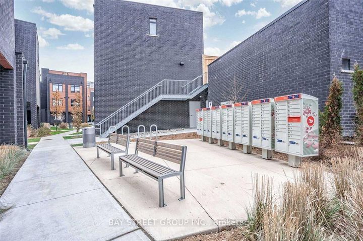 Photo 24 at 13 - 370 Red Maple Road, Langstaff, Richmond Hill