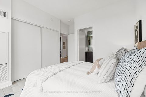 Photo 25 at 3609 - 117 Mcmahon Drive, Bayview Village, Toronto