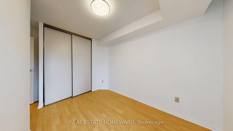 Photo 23 at 623 - 77 Maitland Place, South St. James Town, Toronto