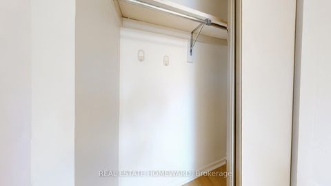 Photo 24 at 623 - 77 Maitland Place, South St. James Town, Toronto