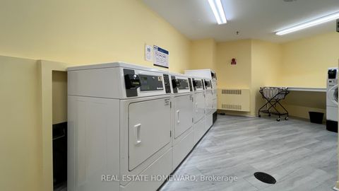 Photo 31 at 623 - 77 Maitland Place, South St. James Town, Toronto