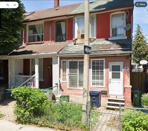 Photo 0 at 46 Sullivan Street, Chinatown, Toronto