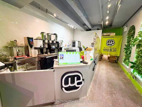 Photo 6 at 514 Yonge St Street, Bay Street Corridor, Toronto