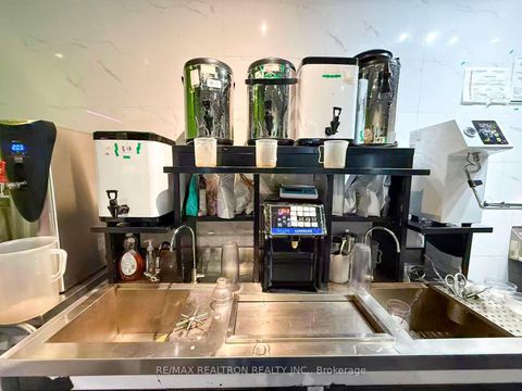 Photo 10 at 514 Yonge St Street, Bay Street Corridor, Toronto