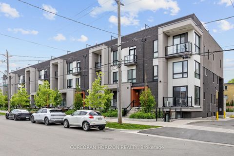 Photo 1 at 6 - 12 Marquette Avenue, Lawrence, Toronto