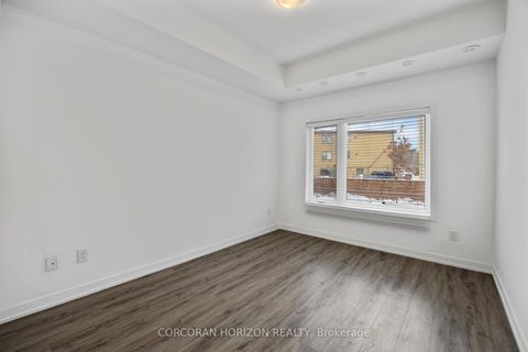 Photo 12 at 6 - 12 Marquette Avenue, Lawrence, Toronto