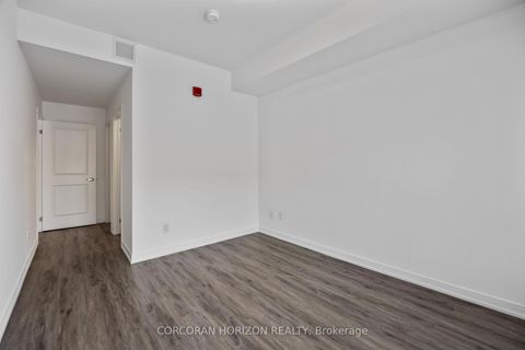 Photo 18 at 6 - 12 Marquette Avenue, Lawrence, Toronto