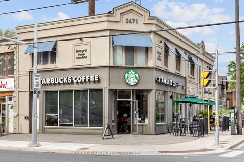 Photo 36 at 6 - 12 Marquette Avenue, Lawrence, Toronto