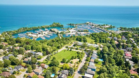 Photo 36 at 64A Eastville Avenue, Cliffcrest, Toronto