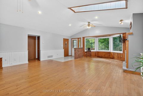 Photo 8 at 281 Harvie Road, Holly, Barrie