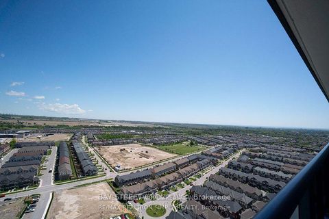 Photo 4 at 2515 - 2545 Simcoe Street N, Windfields, Oshawa