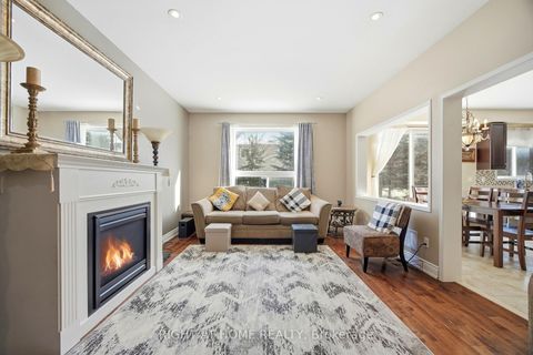 Photo 15 at 2325 Bridle Road, Windfields, Oshawa