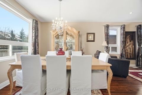 Photo 16 at 2325 Bridle Road, Windfields, Oshawa