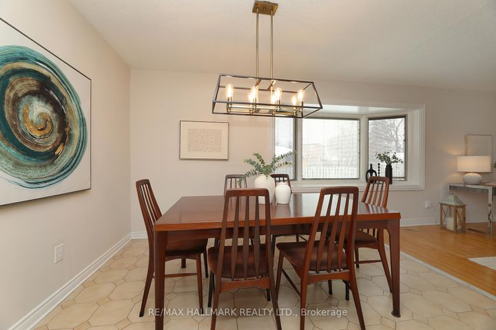 Photo 10 at 70 Lavington Drive, Richview, Toronto