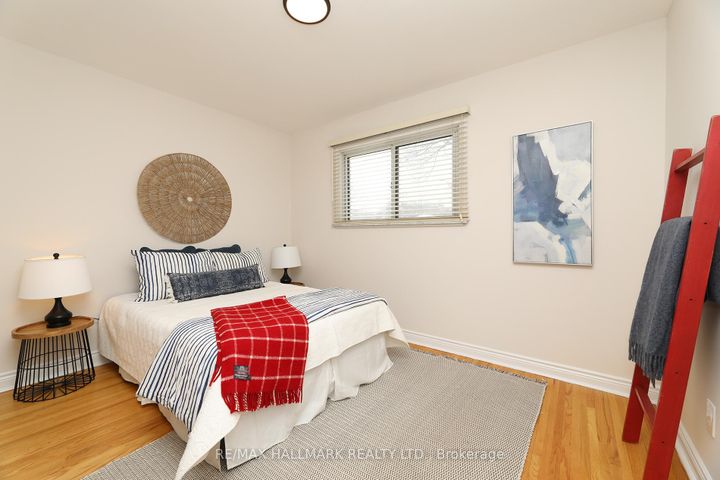 Photo 16 at 70 Lavington Drive, Richview, Toronto