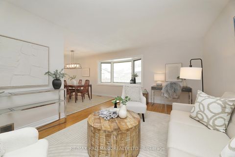 Photo 6 at 70 Lavington Drive, Richview, Toronto