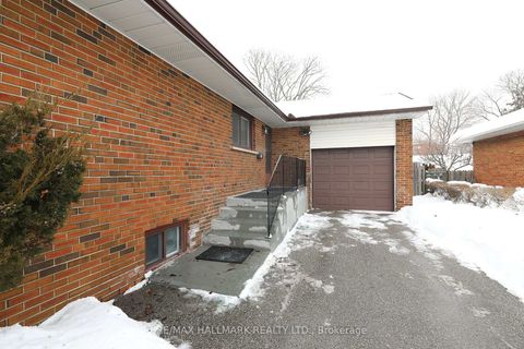 Photo 36 at 70 Lavington Drive, Richview, Toronto
