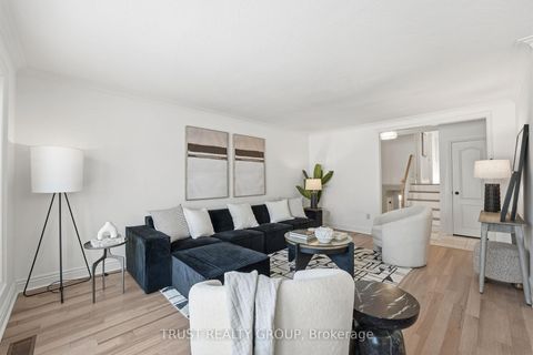 Photo 7 at 9 Del Ria Drive, Maple Leaf, Toronto