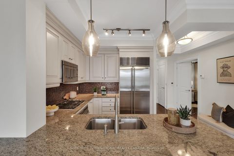 Photo 13 at 410 - 1717 Avenue Road, Nortown, Toronto