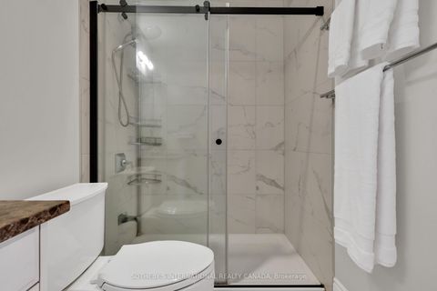 Photo 20 at 410 - 1717 Avenue Road, Nortown, Toronto