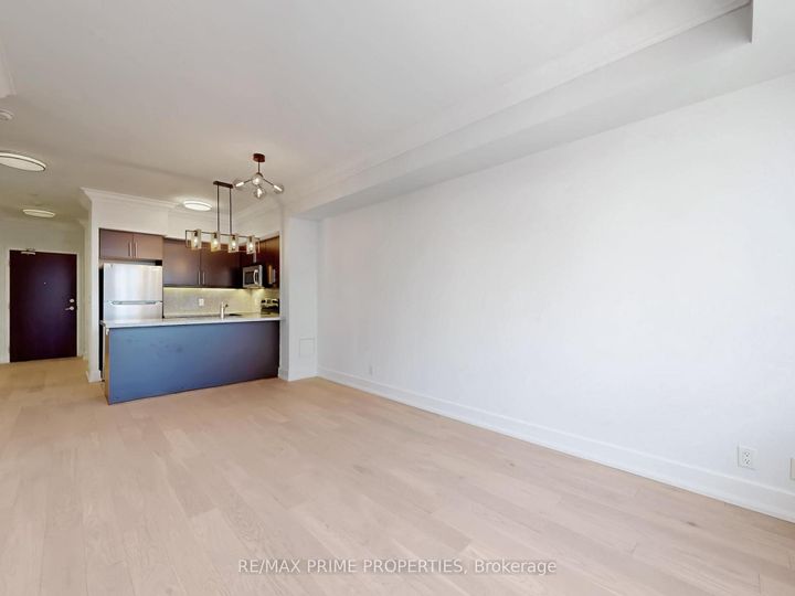 Photo 9 at 611 - 676 Sheppard Avenue E, Bayview Village, Toronto