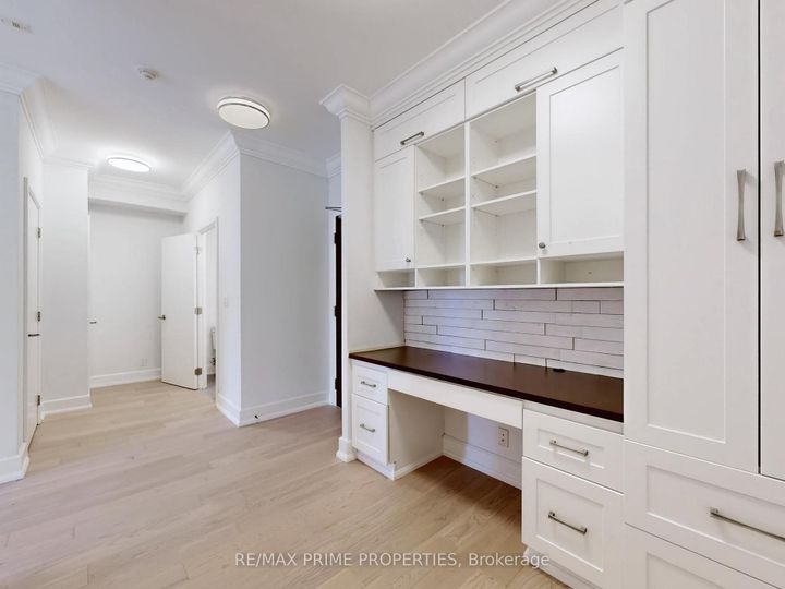 Photo 19 at 611 - 676 Sheppard Avenue E, Bayview Village, Toronto