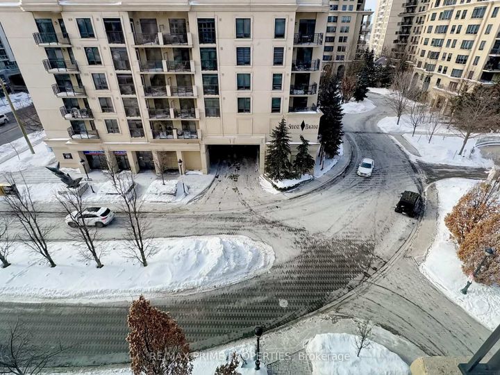 Photo 24 at 611 - 676 Sheppard Avenue E, Bayview Village, Toronto