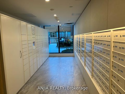 Photo 12 at 932 - 1100 Sheppard Avenue W, York University Heights, Toronto