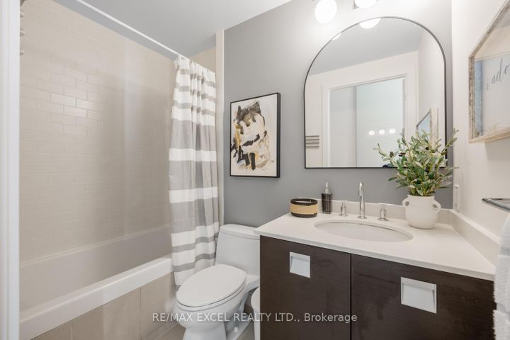 Photo 19 at 3709 - 33 Charles Street E, Yonge Corridor, Toronto