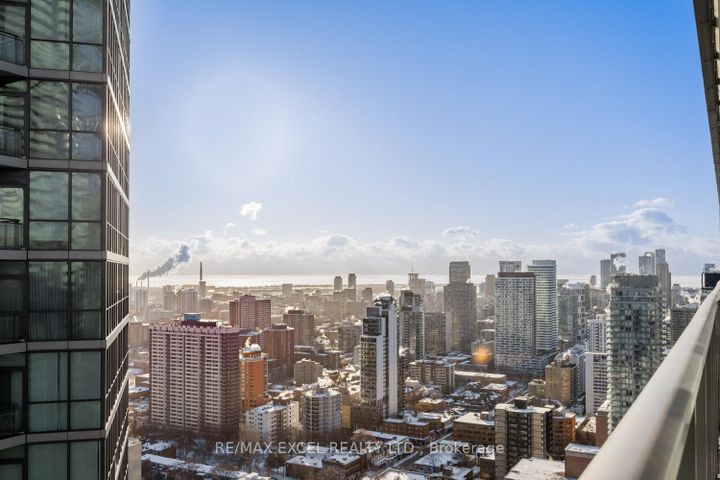 Photo 29 at 3709 - 33 Charles Street E, Yonge Corridor, Toronto