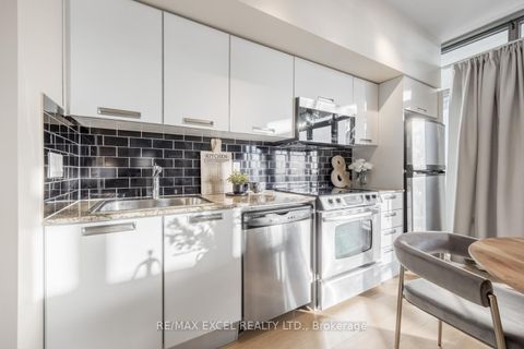 Photo 5 at 3709 - 33 Charles Street E, Yonge Corridor, Toronto