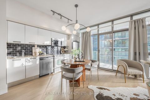 Photo 7 at 3709 - 33 Charles Street E, Yonge Corridor, Toronto