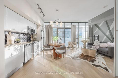 Photo 8 at 3709 - 33 Charles Street E, Yonge Corridor, Toronto