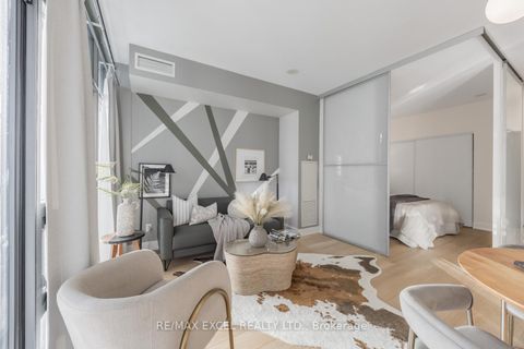 Photo 13 at 3709 - 33 Charles Street E, Yonge Corridor, Toronto