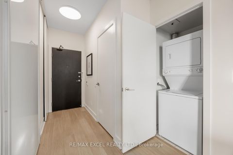 Photo 20 at 3709 - 33 Charles Street E, Yonge Corridor, Toronto