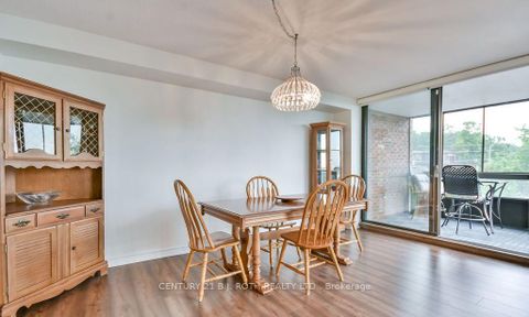 Photo 12 at 405 - 181 Collier Street, North Shore, Barrie