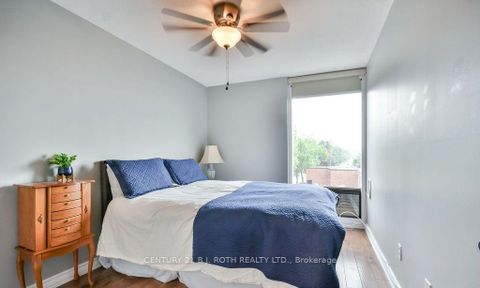 Photo 20 at 405 - 181 Collier Street, North Shore, Barrie