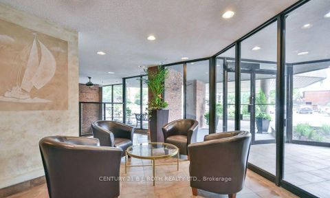 Photo 21 at 405 - 181 Collier Street, North Shore, Barrie