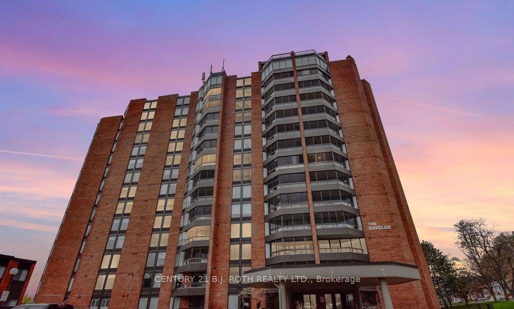 405 - 181 Collier Street, North Shore, Barrie photo number 2