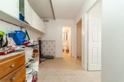 Photo 21 at 908 - 940 Caledonia Road, Glen Park, Toronto