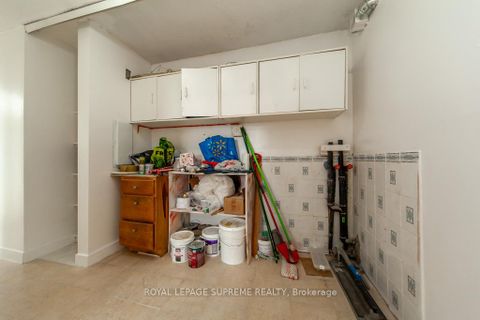 Photo 22 at 908 - 940 Caledonia Road, Glen Park, Toronto