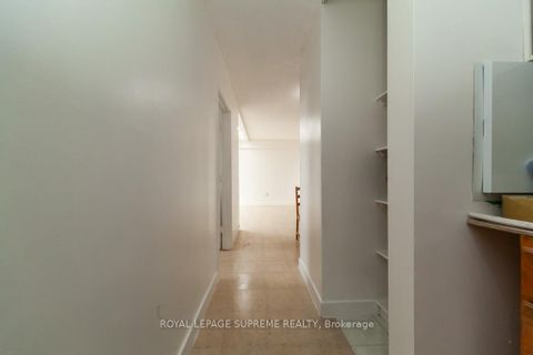 Photo 24 at 908 - 940 Caledonia Road, Glen Park, Toronto